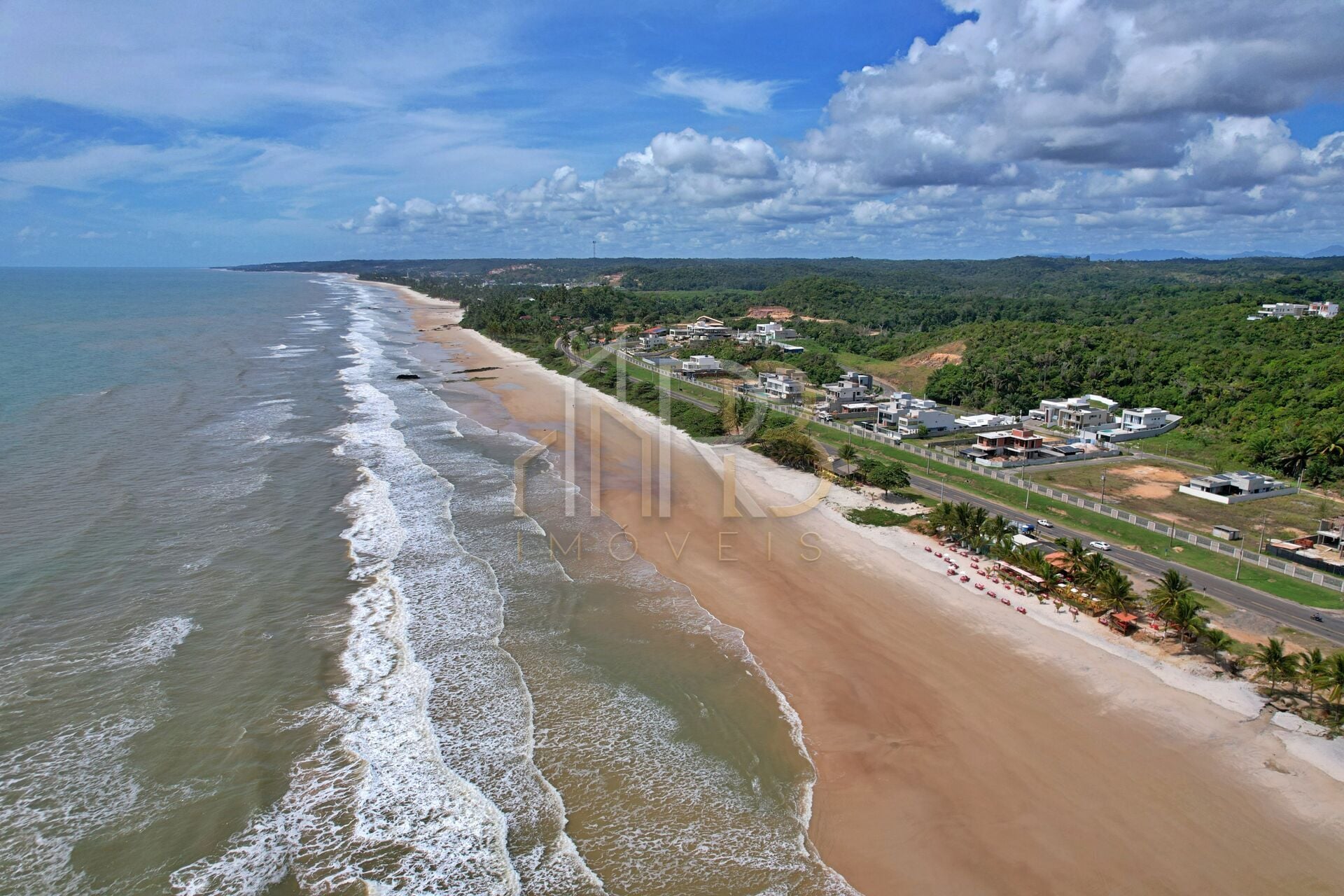 Casa com piscina no Reserva Brisa do Mar em Ilhéus